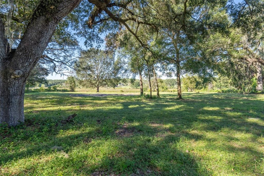 For Sale: $345,000 (3 beds, 2 baths, 1248 Square Feet)