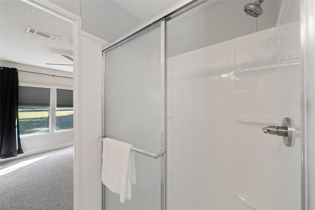 For Sale: $345,000 (3 beds, 2 baths, 1248 Square Feet)