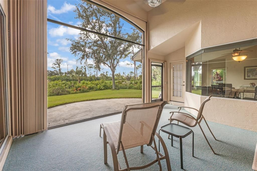 На продажу: $359,900 (2 спален, 2 ванн, 2093 Квадратных фут)