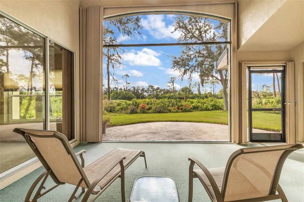 На продажу: $359,900 (2 спален, 2 ванн, 2093 Квадратных фут)