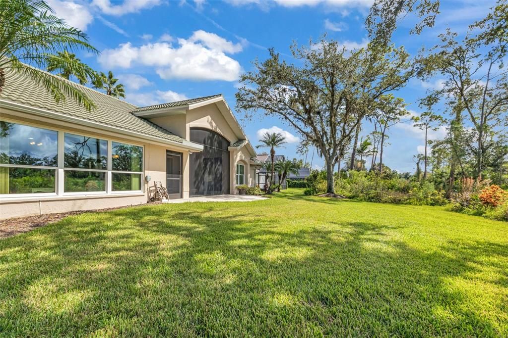 На продажу: $359,900 (2 спален, 2 ванн, 2093 Квадратных фут)