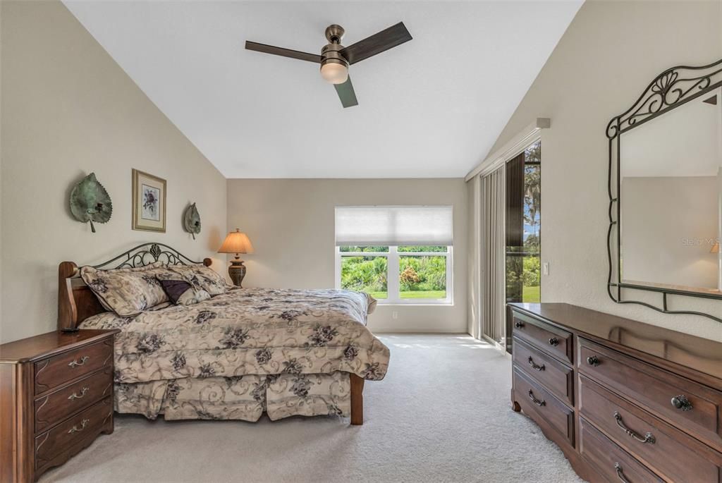 На продажу: $359,900 (2 спален, 2 ванн, 2093 Квадратных фут)