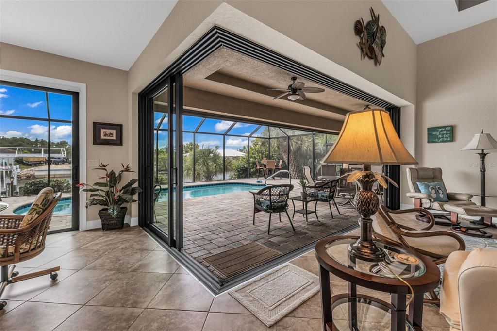 Activo con contrato: $749,900 (3 camas, 2 baños, 2182 Pies cuadrados)