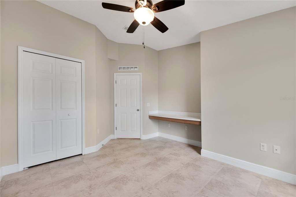 For Sale: $315,000 (3 beds, 2 baths, 1874 Square Feet)