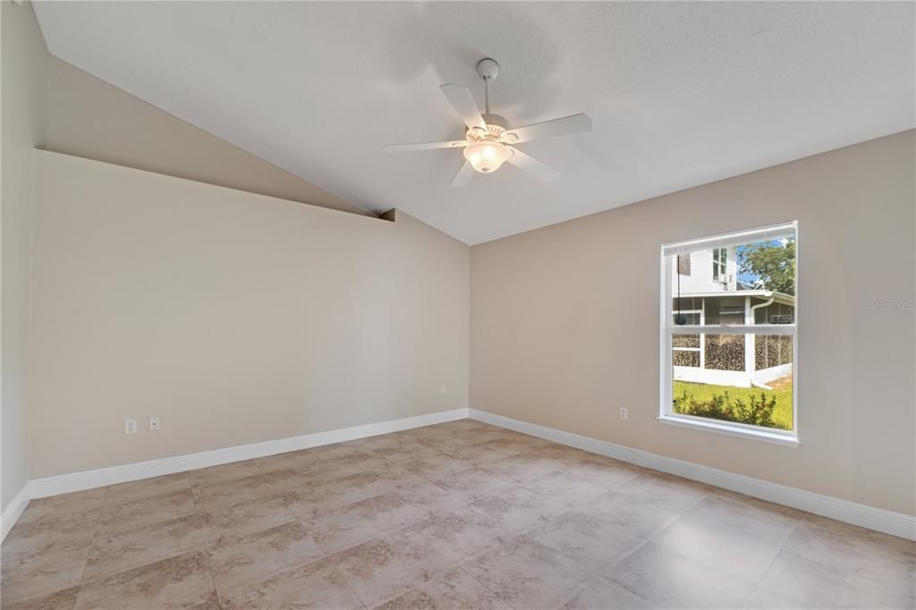 For Sale: $315,000 (3 beds, 2 baths, 1874 Square Feet)