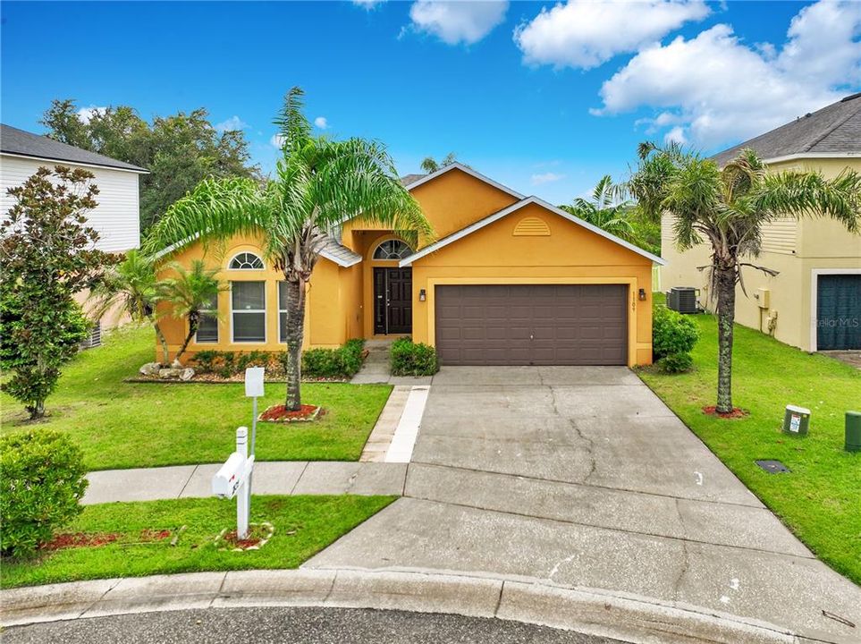 For Sale: $315,000 (3 beds, 2 baths, 1874 Square Feet)