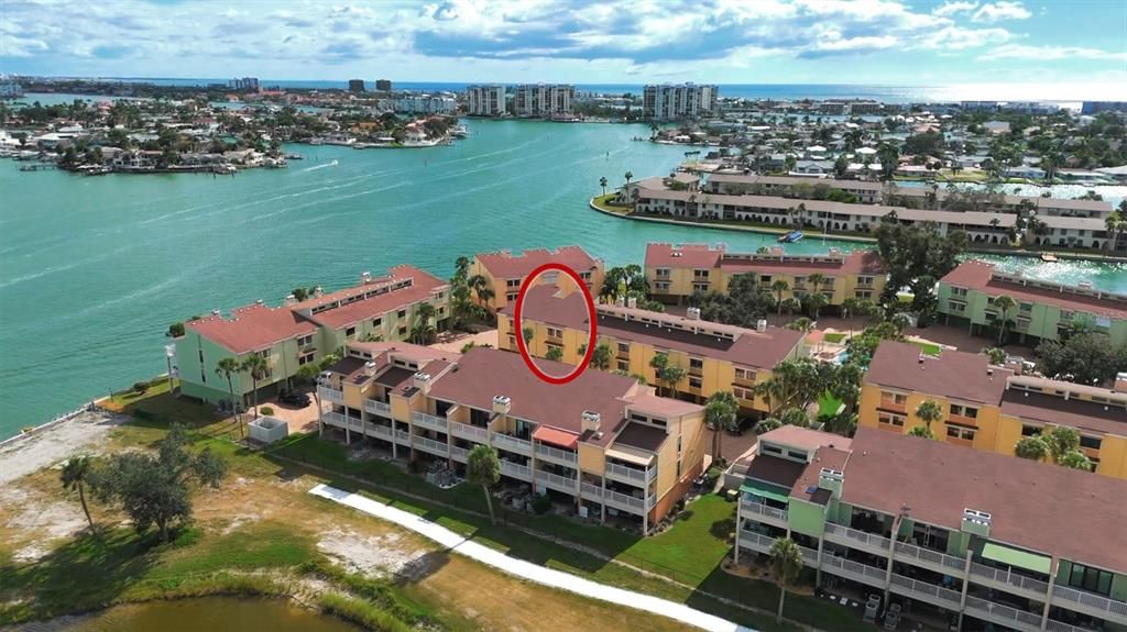 For Sale: $719,000 (3 beds, 2 baths, 2025 Square Feet)