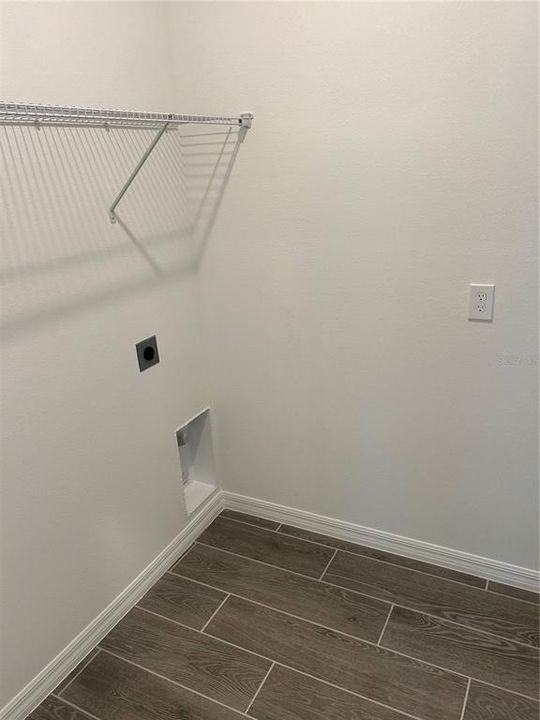 В аренду: $2,850 (4 спален, 2 ванн, 2090 Квадратных фут)