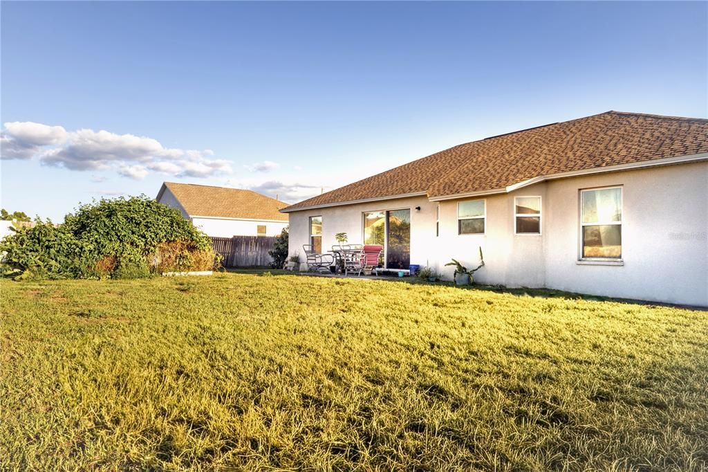 待售: $325,000 (3 贝兹, 2 浴室, 1868 平方英尺)