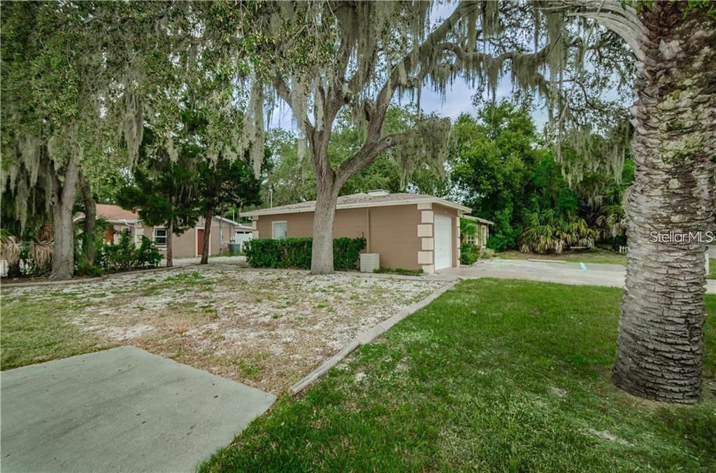 合同活跃: $169,000 (0 贝兹, 0 浴室, 1452 平方英尺)