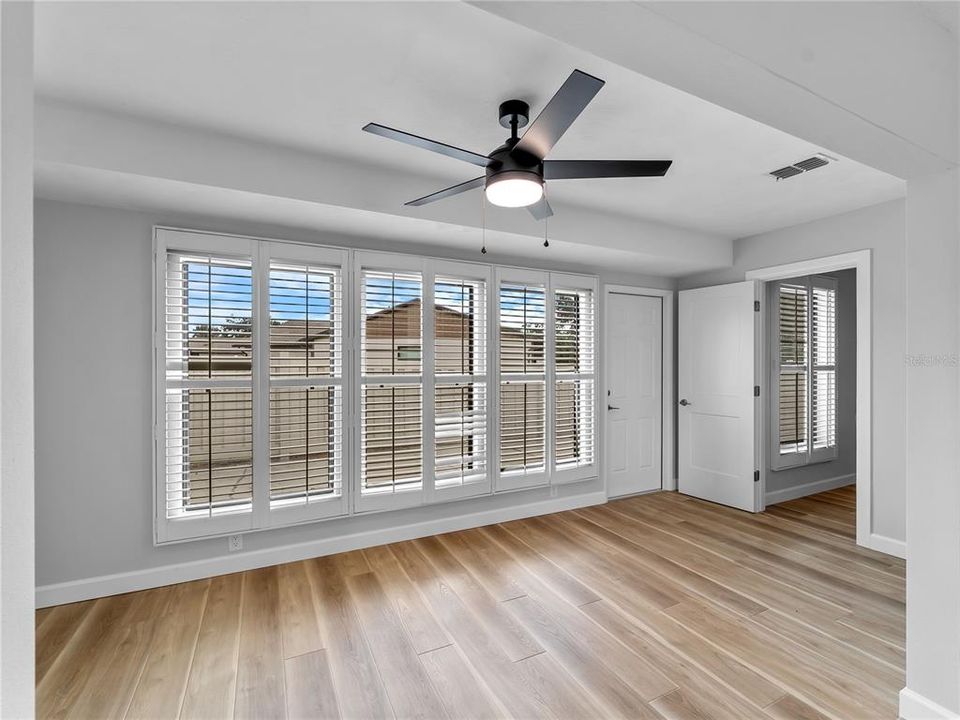 待售: $299,000 (2 贝兹, 2 浴室, 1257 平方英尺)