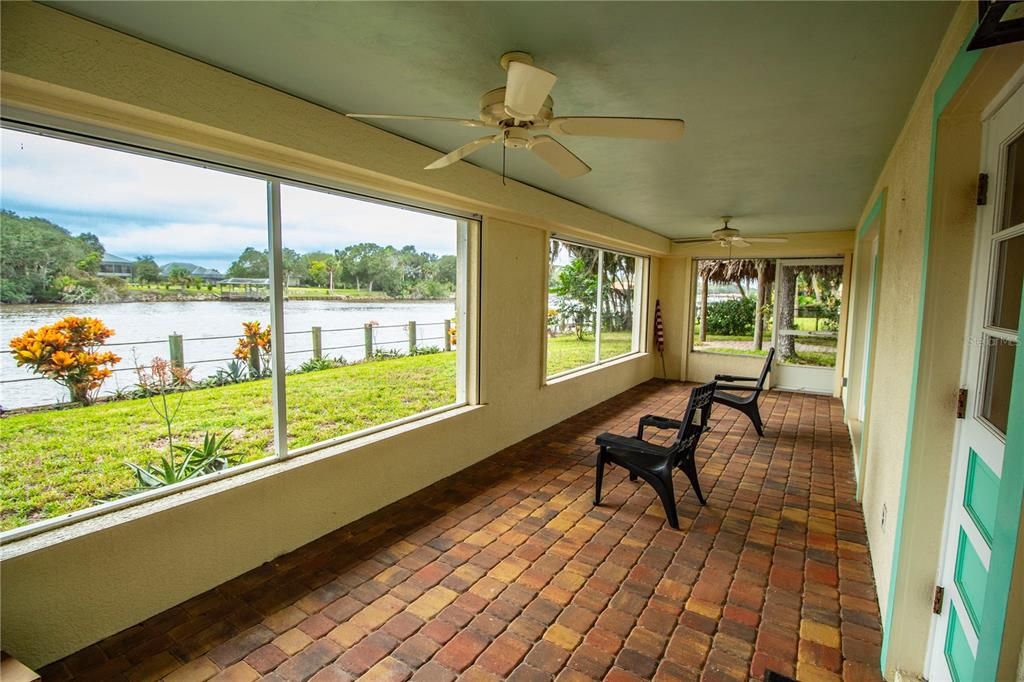 For Rent: $3,300 (2 beds, 1 baths, 1350 Square Feet)