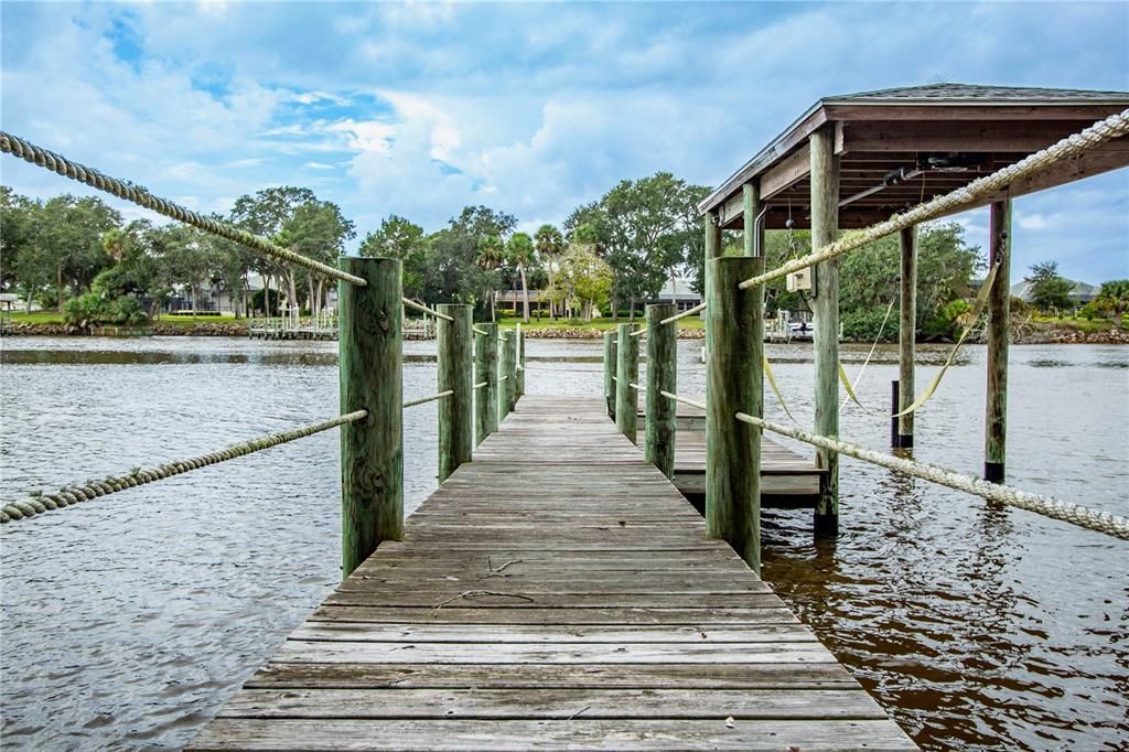 For Rent: $3,300 (2 beds, 1 baths, 1350 Square Feet)