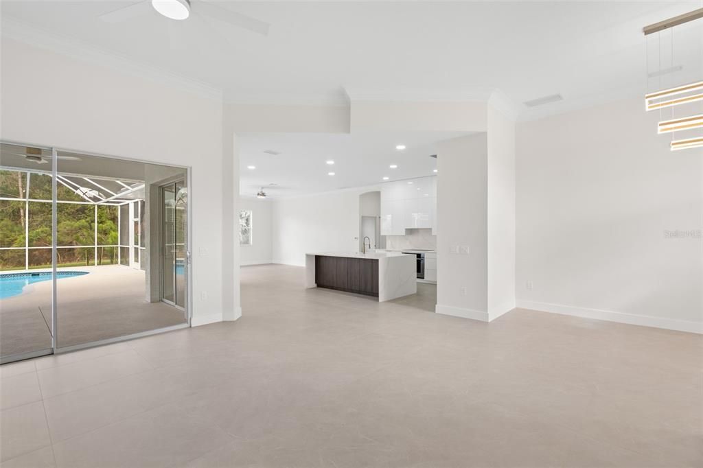 На продажу: $799,000 (3 спален, 2 ванн, 2518 Квадратных фут)