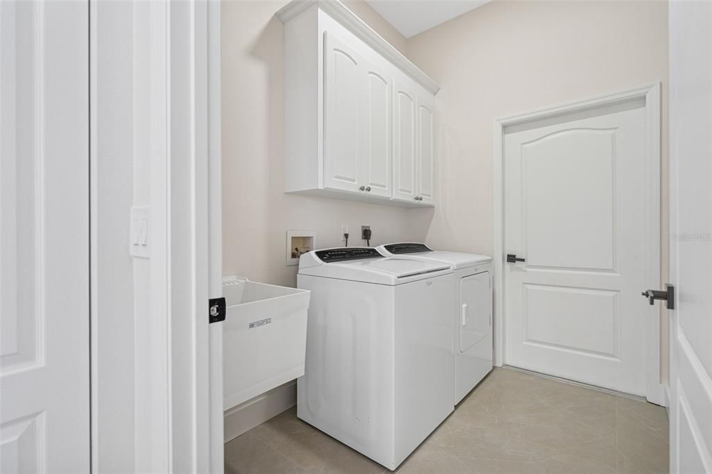 На продажу: $799,000 (3 спален, 2 ванн, 2518 Квадратных фут)