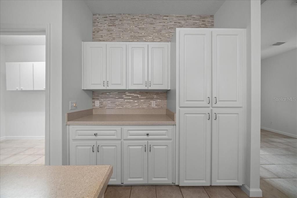 В аренду: $4,000 (3 спален, 2 ванн, 1692 Квадратных фут)