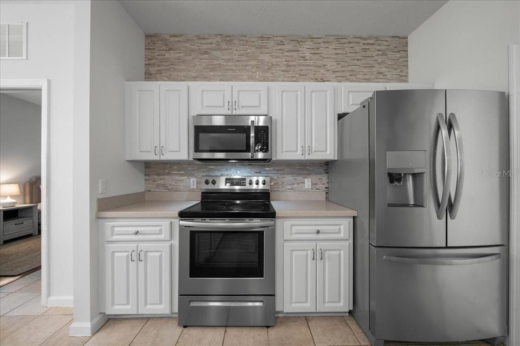 В аренду: $4,000 (3 спален, 2 ванн, 1692 Квадратных фут)