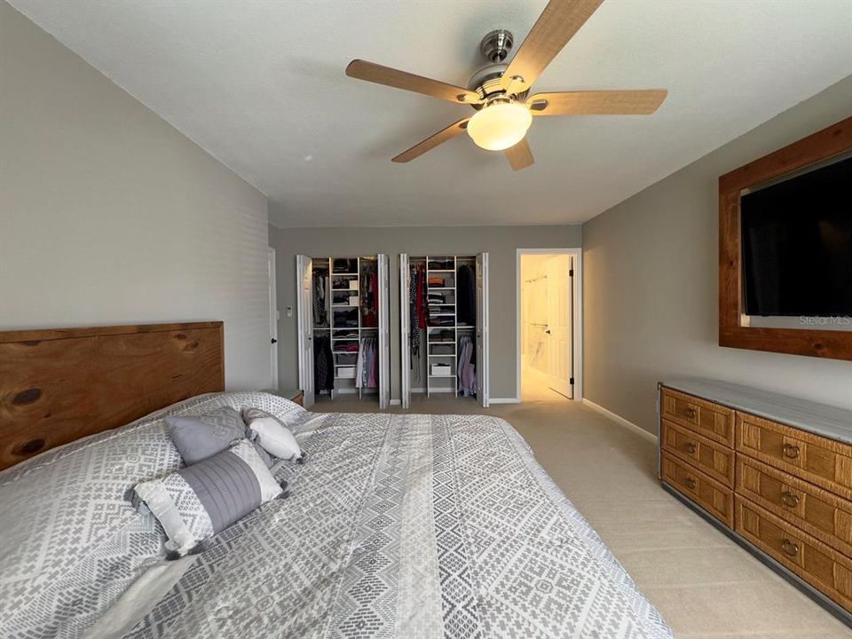 En Venta: $167,900 (2 camas, 2 baños, 1072 Pies cuadrados)