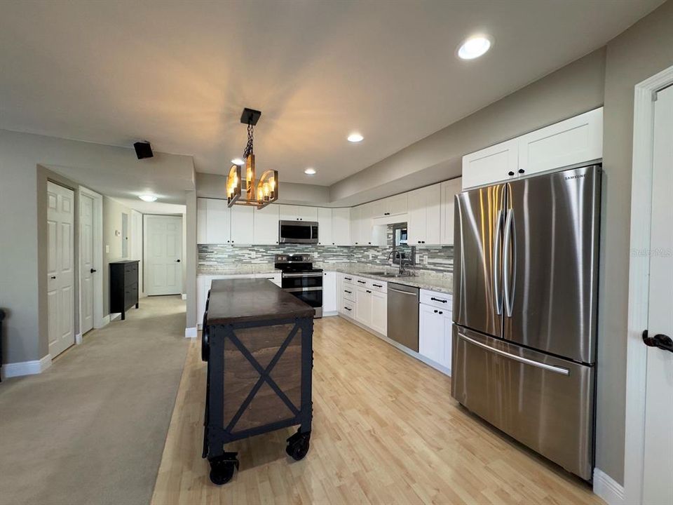 En Venta: $167,900 (2 camas, 2 baños, 1072 Pies cuadrados)