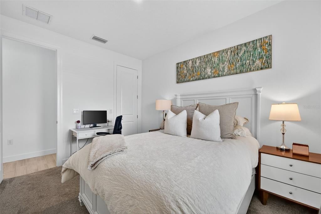 En Venta: $695,000 (3 camas, 2 baños, 1926 Pies cuadrados)