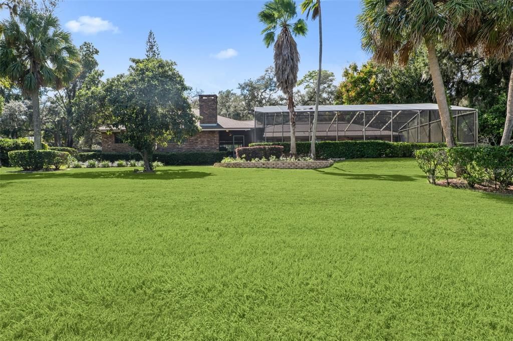 Active With Contract: $899,000 (4 beds, 3 baths, 3024 Square Feet)