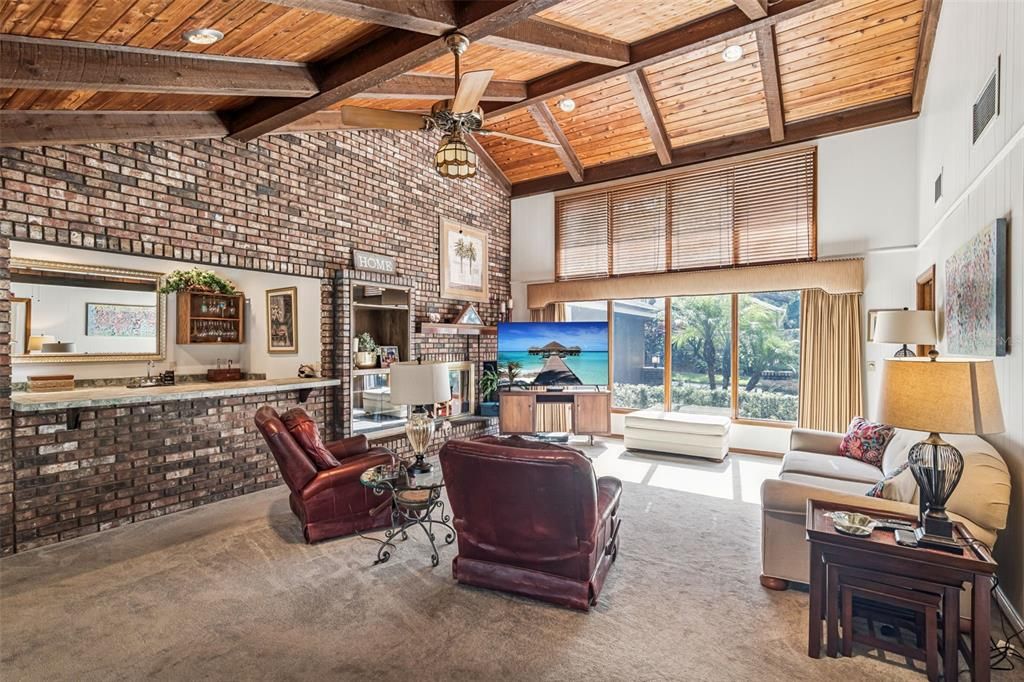 Active With Contract: $899,000 (4 beds, 3 baths, 3024 Square Feet)