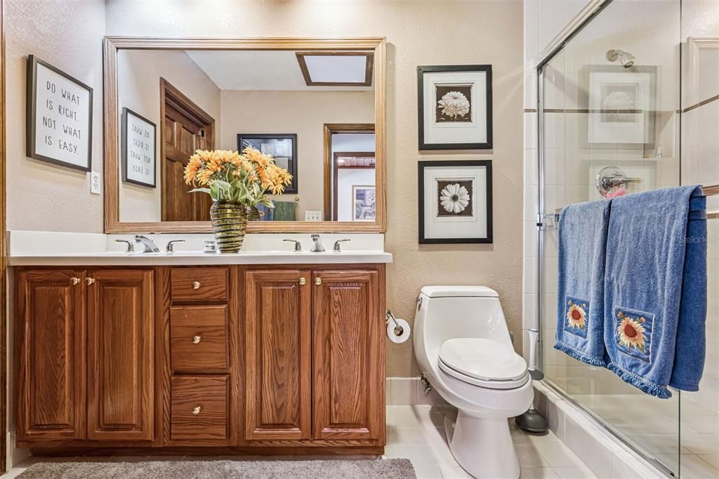 Active With Contract: $899,000 (4 beds, 3 baths, 3024 Square Feet)