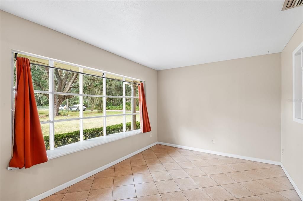 En Venta: $449,000 (3 camas, 2 baños, 1500 Pies cuadrados)