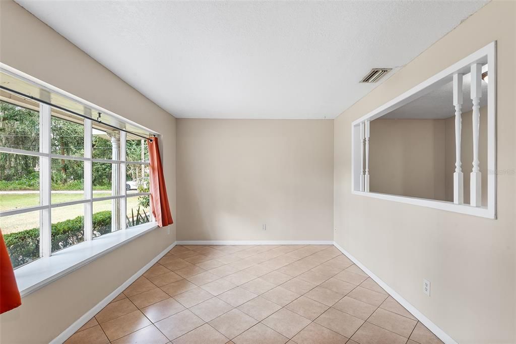 En Venta: $449,000 (3 camas, 2 baños, 1500 Pies cuadrados)