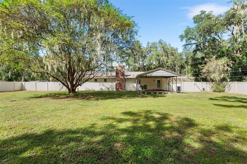 En Venta: $449,000 (3 camas, 2 baños, 1500 Pies cuadrados)