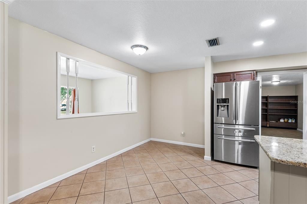 En Venta: $449,000 (3 camas, 2 baños, 1500 Pies cuadrados)