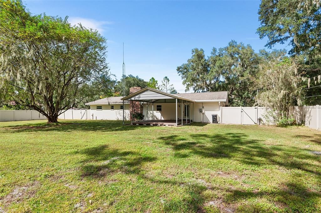 En Venta: $449,000 (3 camas, 2 baños, 1500 Pies cuadrados)