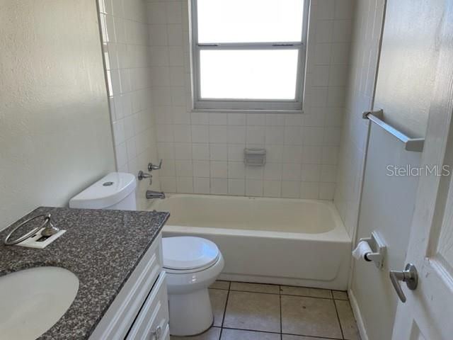 For Rent: $1,925 (3 beds, 1 baths, 1214 Square Feet)
