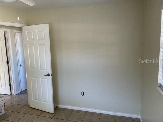 For Rent: $1,925 (3 beds, 1 baths, 1214 Square Feet)