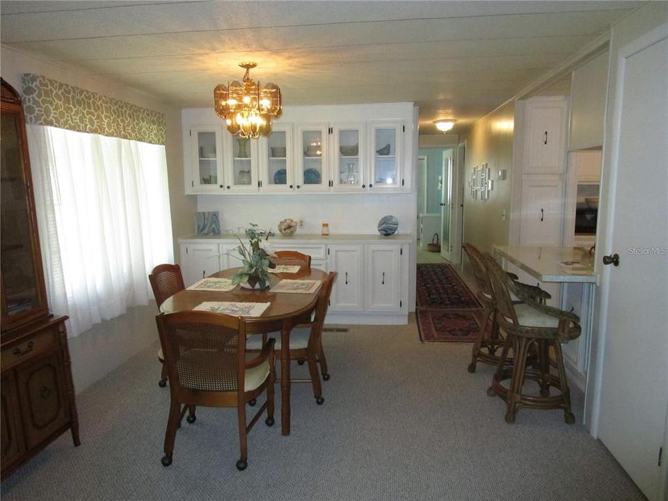 待售: $119,900 (2 贝兹, 2 浴室, 1294 平方英尺)