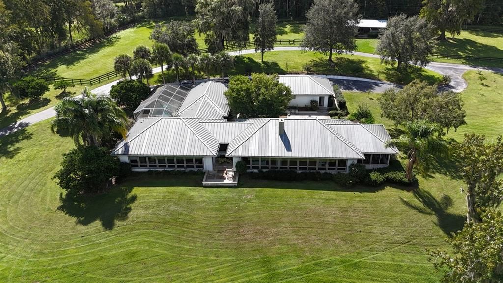 For Sale: $2,390,000 (3 beds, 4 baths, 4844 Square Feet)