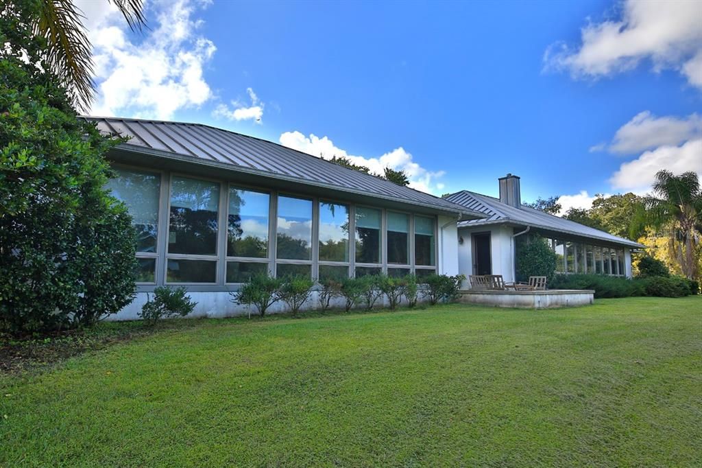 For Sale: $2,390,000 (3 beds, 4 baths, 4844 Square Feet)