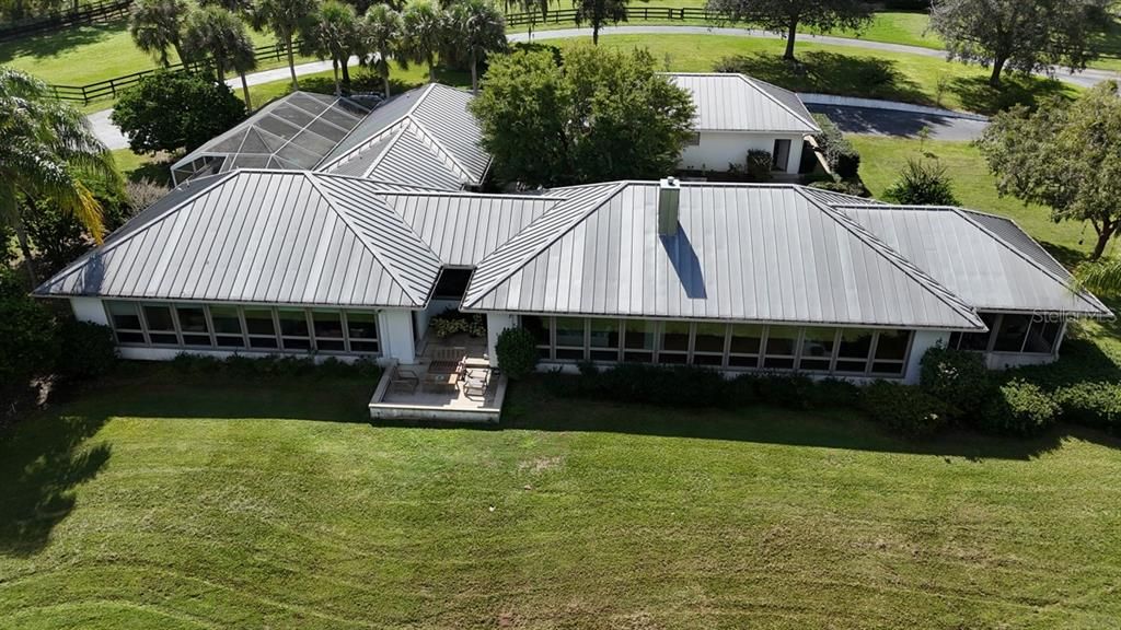 For Sale: $2,390,000 (3 beds, 4 baths, 4844 Square Feet)