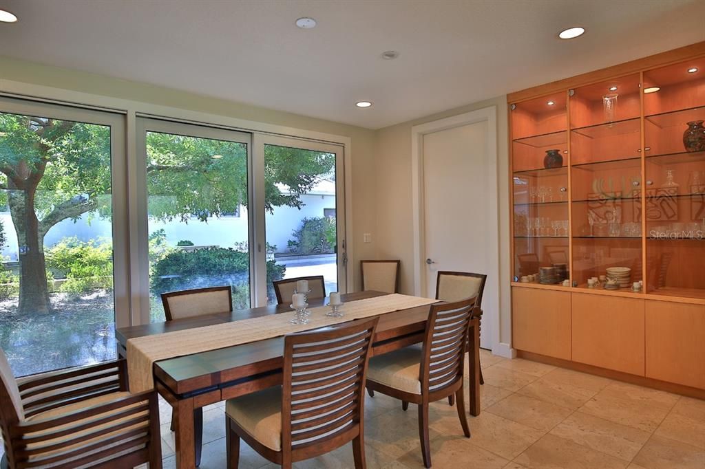 For Sale: $2,390,000 (3 beds, 4 baths, 4844 Square Feet)