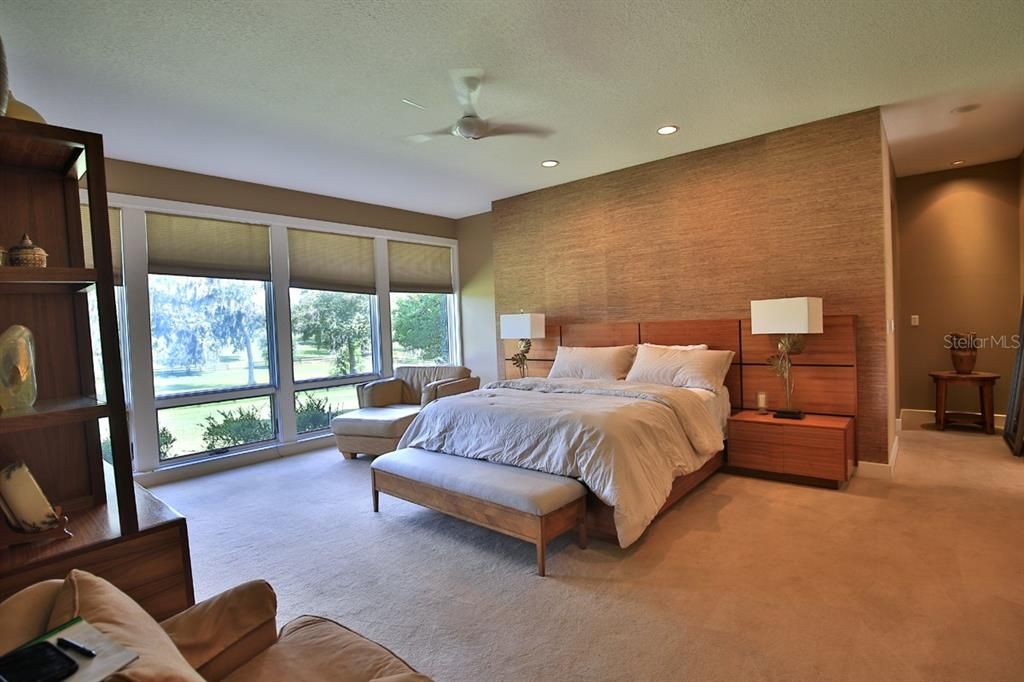 For Sale: $2,390,000 (3 beds, 4 baths, 4844 Square Feet)