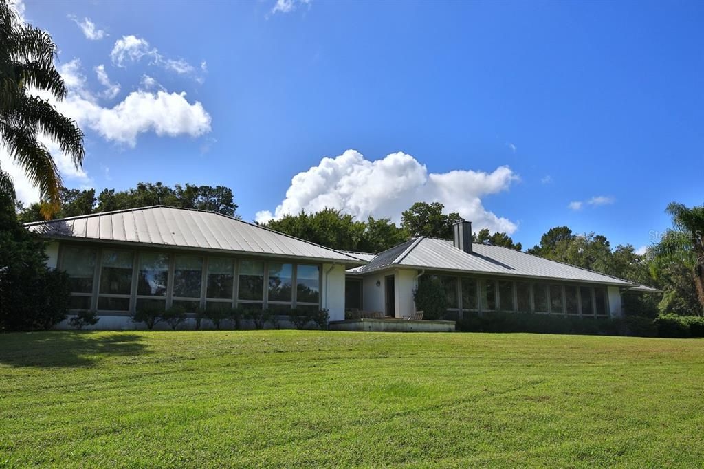 For Sale: $2,390,000 (3 beds, 4 baths, 4844 Square Feet)