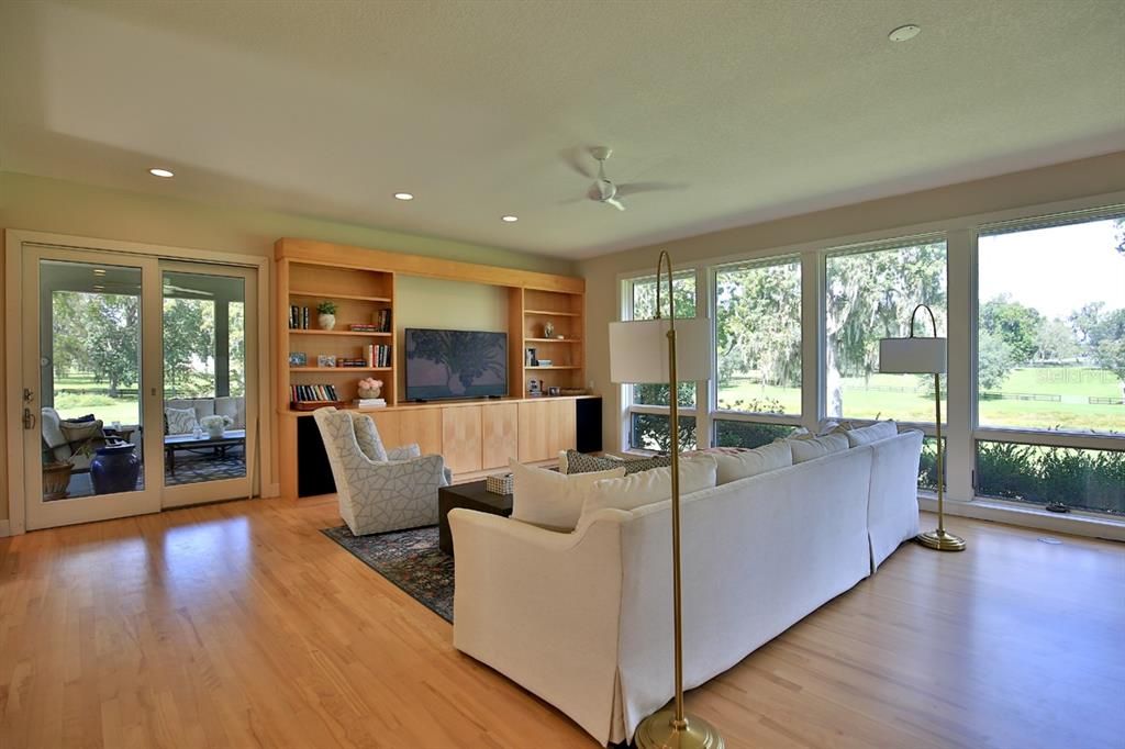 For Sale: $2,390,000 (3 beds, 4 baths, 4844 Square Feet)