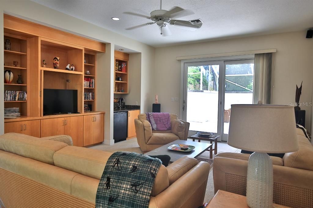 For Sale: $2,390,000 (3 beds, 4 baths, 4844 Square Feet)