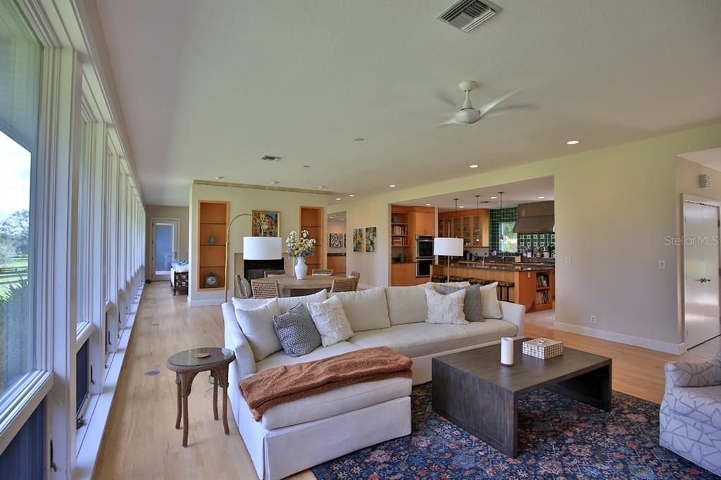 For Sale: $2,390,000 (3 beds, 4 baths, 4844 Square Feet)