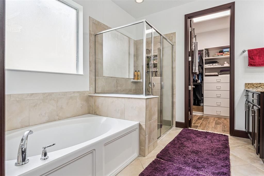 For Sale: $669,987 (3 beds, 2 baths, 1949 Square Feet)