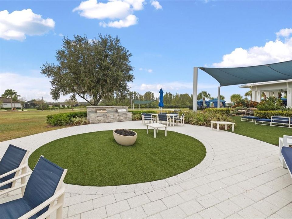 Под контрактом: $479,000 (2 спален, 2 ванн, 1894 Квадратных фут)