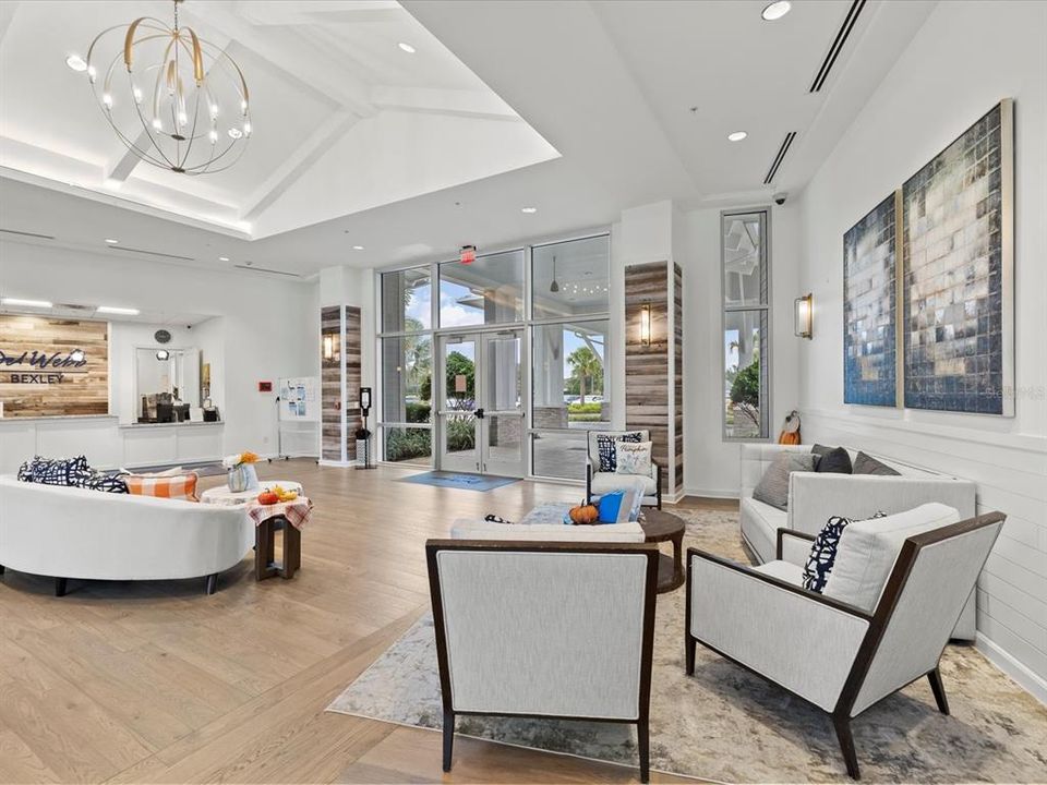 Под контрактом: $479,000 (2 спален, 2 ванн, 1894 Квадратных фут)