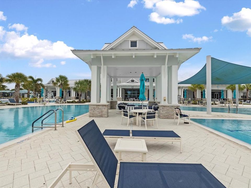 Под контрактом: $479,000 (2 спален, 2 ванн, 1894 Квадратных фут)