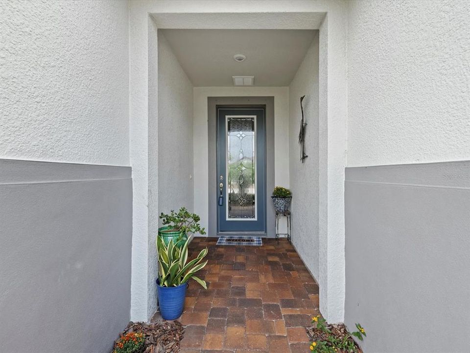 Под контрактом: $479,000 (2 спален, 2 ванн, 1894 Квадратных фут)