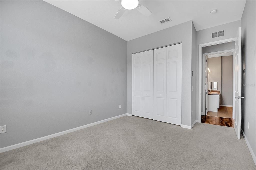 En Venta: $240,000 (3 camas, 2 baños, 1542 Pies cuadrados)